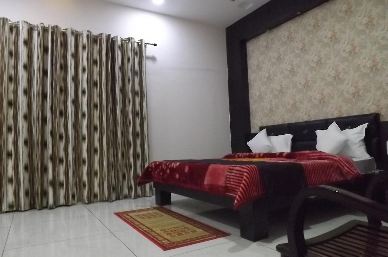 Oyo 30415 Hotel White City Anandpur  Luaran gambar