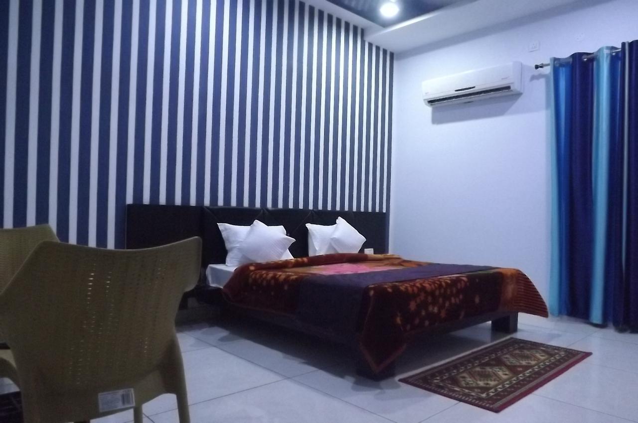 Oyo 30415 Hotel White City Anandpur  Luaran gambar
